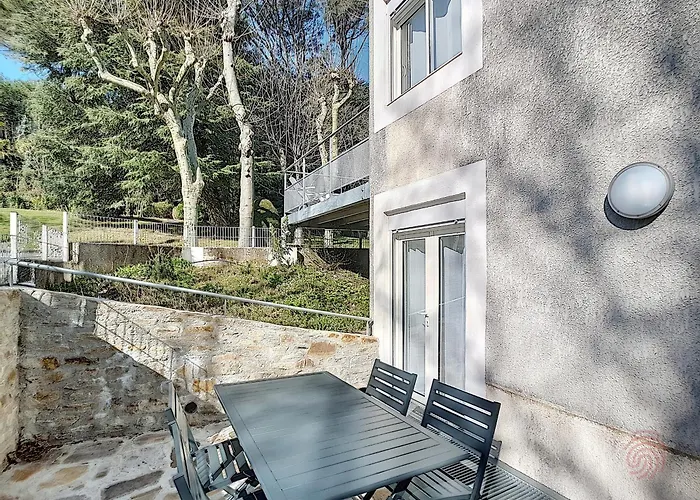 F2 Avec Terrasse, Proche Thermes, Animaux Acceptes, Wifi, Parking - Fr-1-451-25 *