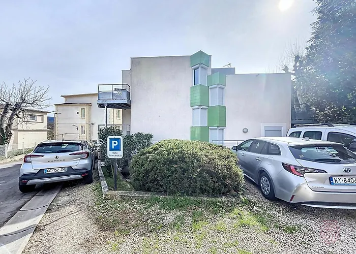 F2 Avec Terrasse, Proche Thermes, Animaux Acceptes, Wifi, Parking - Fr-1-451-25 *